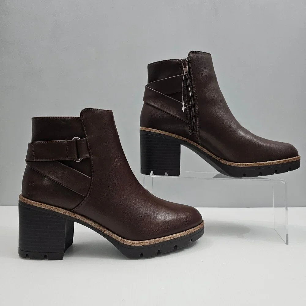 Naturalizer Madalynn Strap Ankle Boot Women 9 Brown Water Resistant Lug Sole NEW - Picture 3 of 14